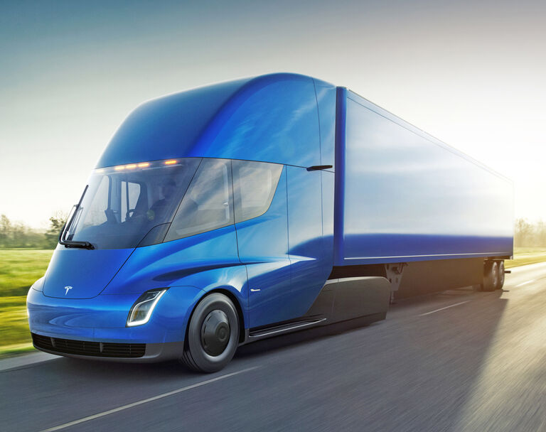 Tesla Sattelschlepper Kommt 2020 Zunächst Als Kleinserie