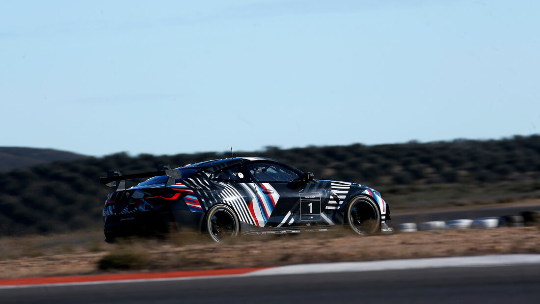 Test BMW M4 GT4 (G82) in Almeria, Spanien