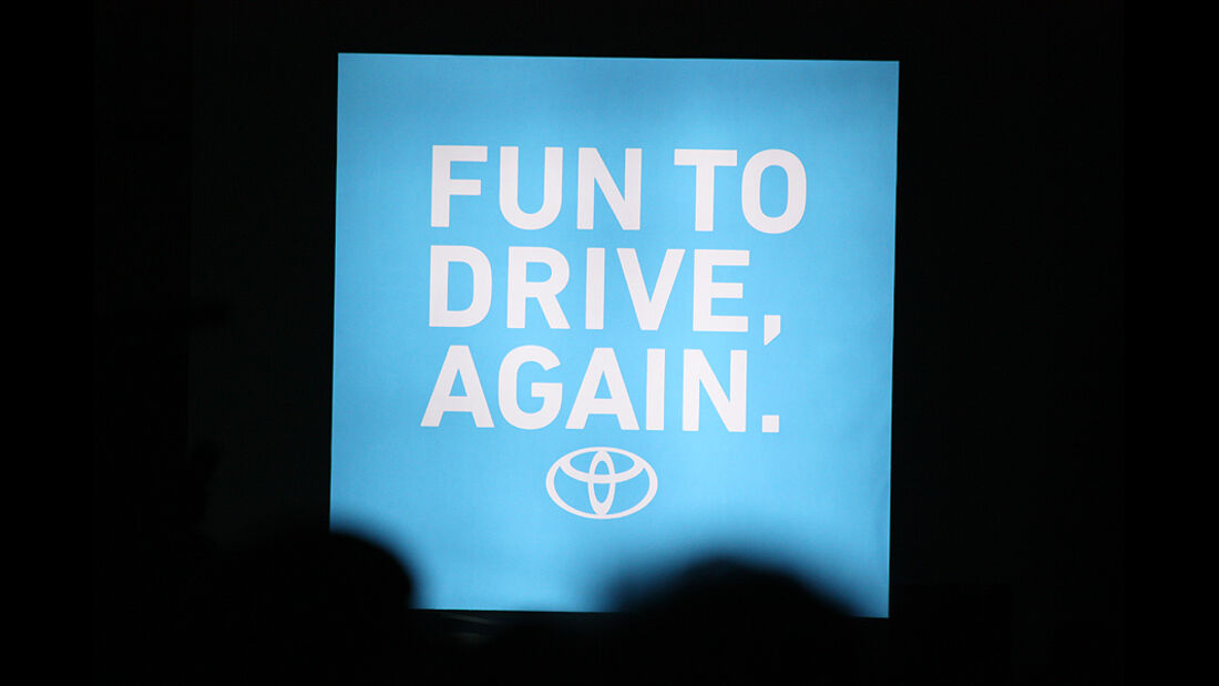 Tokio Motor Show 2011, Toyota Slogan