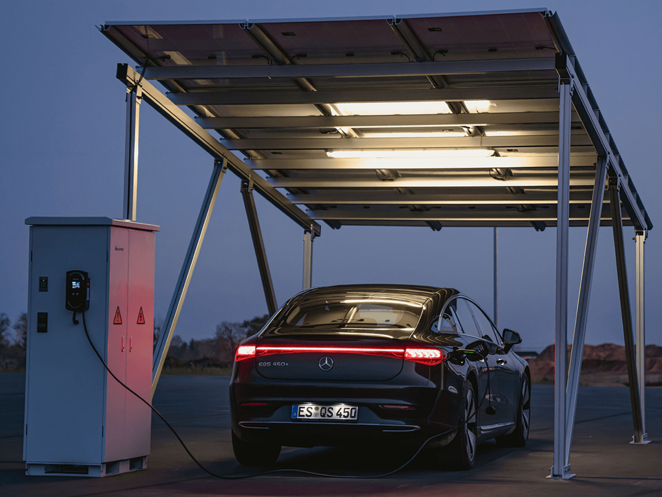 Solar-Carport mit Speicher: Nachts laden für 10.990 Euro