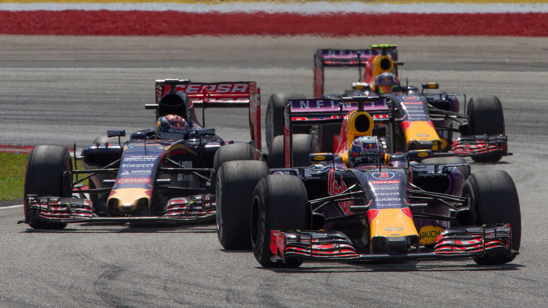Toro Rosso & Red Bull - GP Malaysia 2015