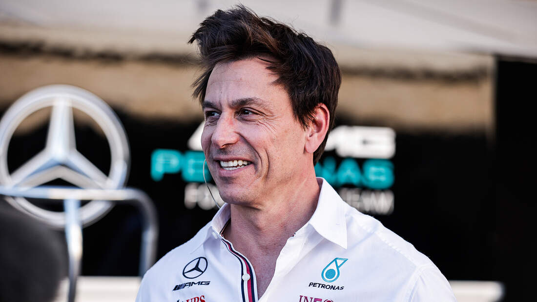 Toto Wolff Bleibt Bis 2026 Mercedes-Teamchef | AUTO MOTOR UND SPORT