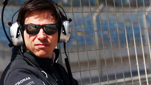 Toto Wolff - Mercedes - Formel 1 - Bahrain - Test - 29. Februar 2014