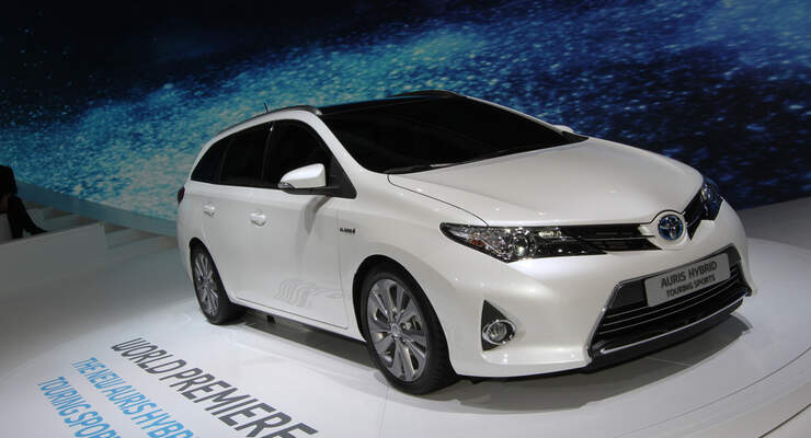 Toyota Auris Hybrid Touring Sports