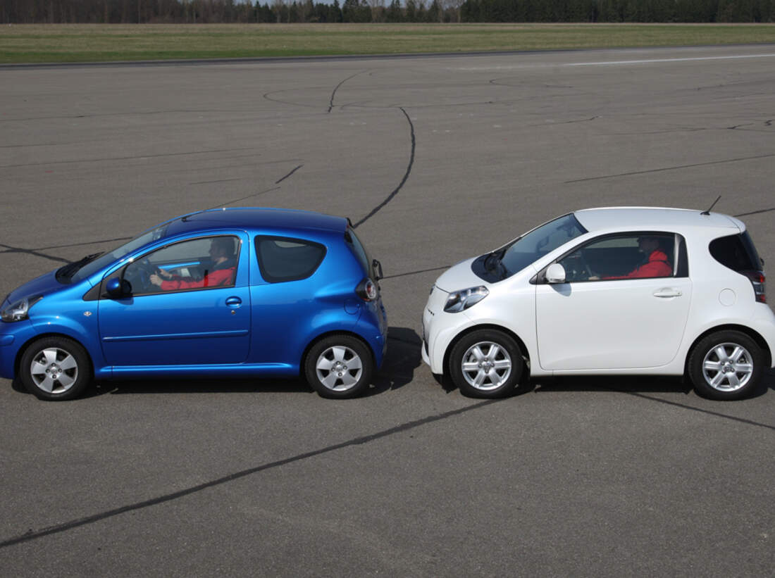 Toyota iQ und Toyota Aygo im Test: Microcar gegen Kleinwagen - auto ...