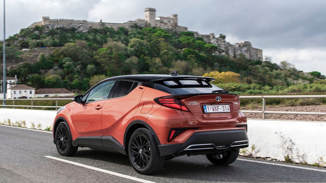 2020 Toyota C-HR Hybrid  Fahrbericht Test Review Kaufberatung