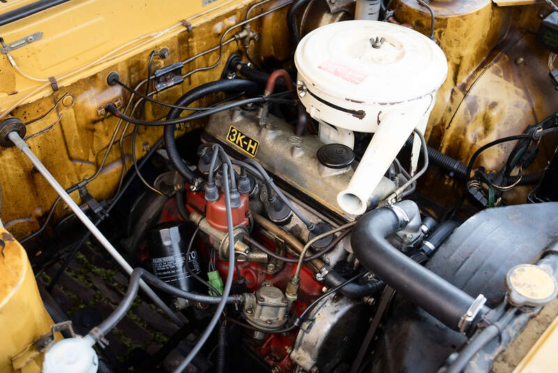 Toyota Corolla E30