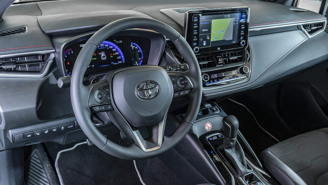 Interior Toyota Corolla Hybrid