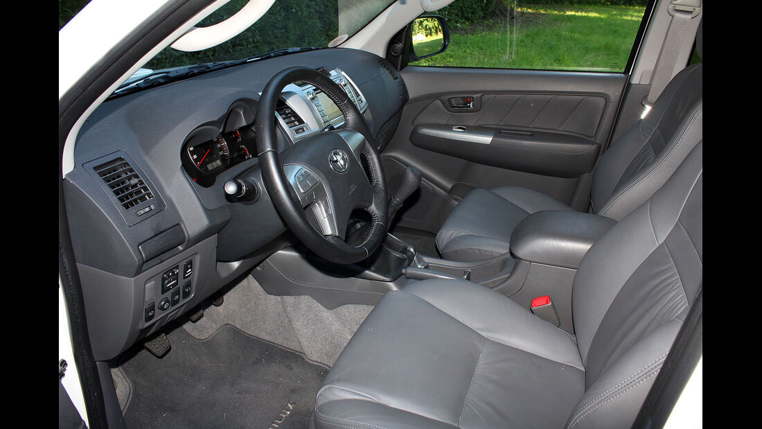 Toyota Hilux 3.0 D4-D Facelift 2012 Test