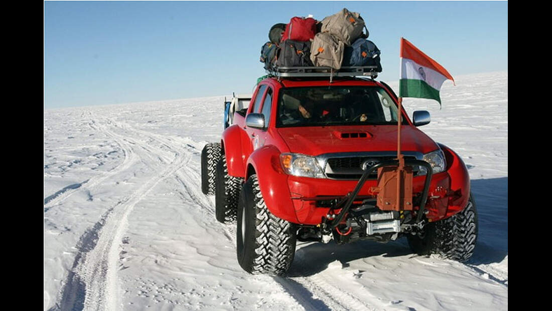 Toyota AntarktisExpedition Mit dem Toyota Hilux zum Südpol AUTO