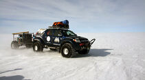 Toyota Hilux Arctic Truck Südpol Expedition 2010