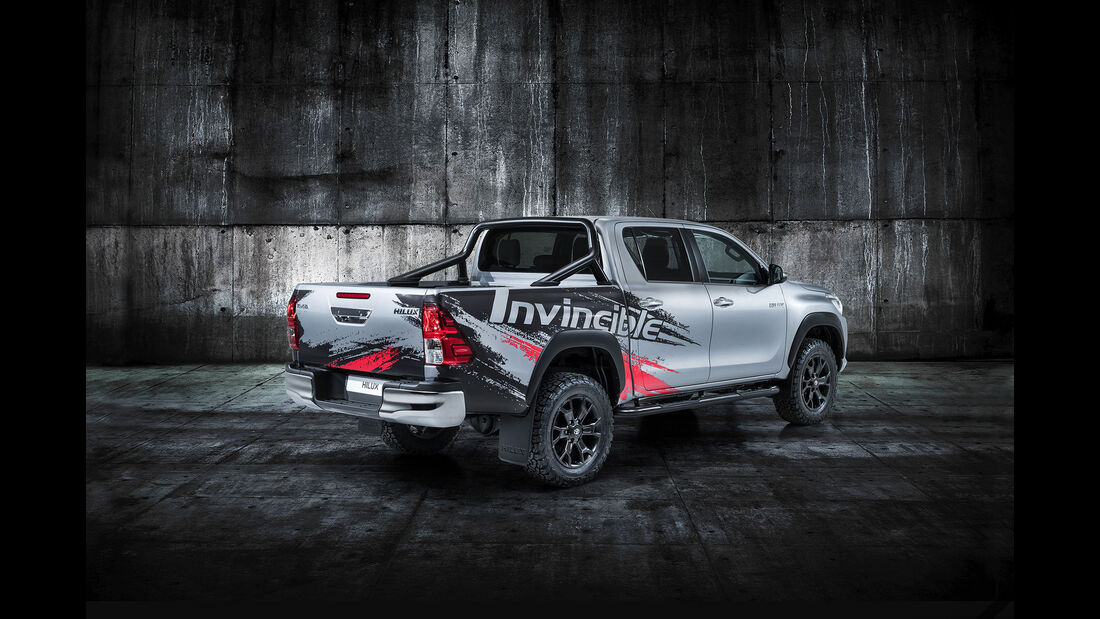 Toyota Hilux Invincible IAA 2017