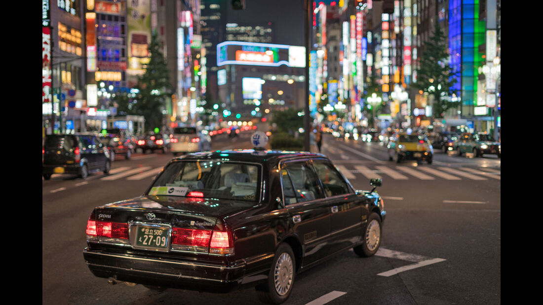 Toyota Japan JPN Taxi 2017