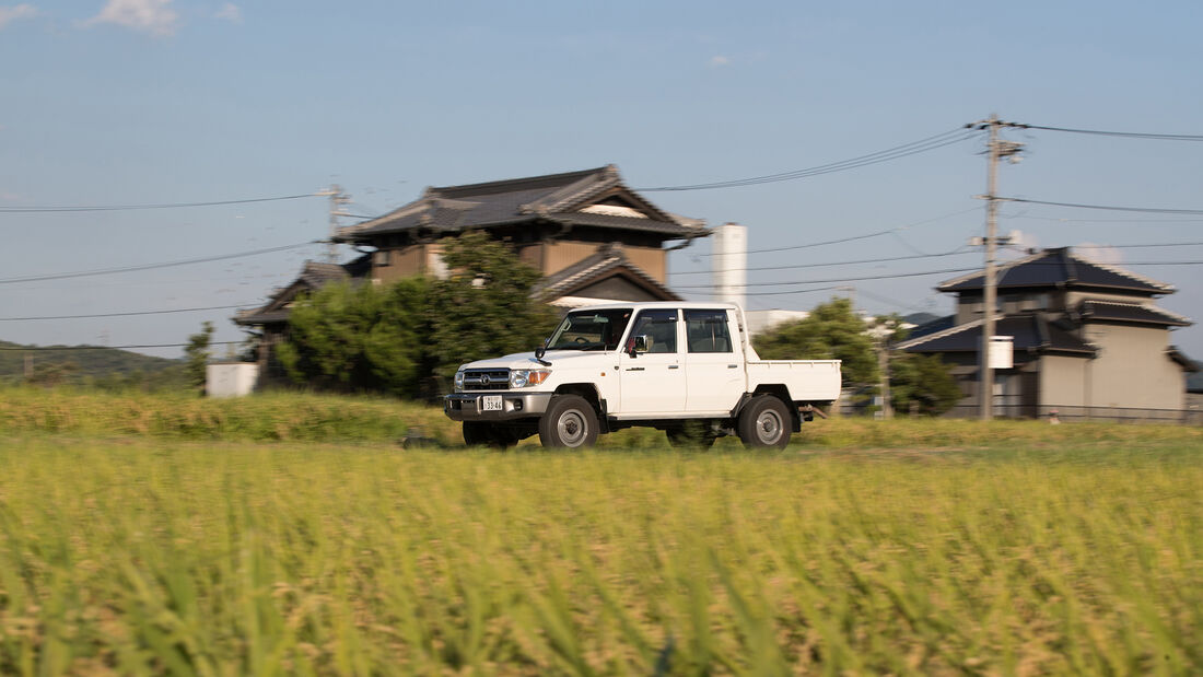 Toyota Land Crusier 70