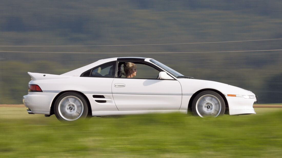 Toyota MR 2, Seitenansicht