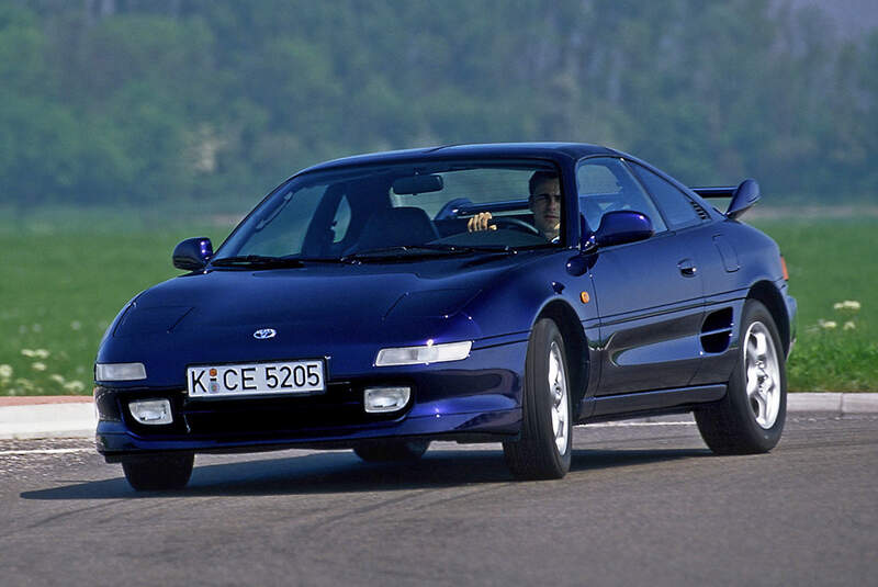 Toyota MR2, Seitenansicht