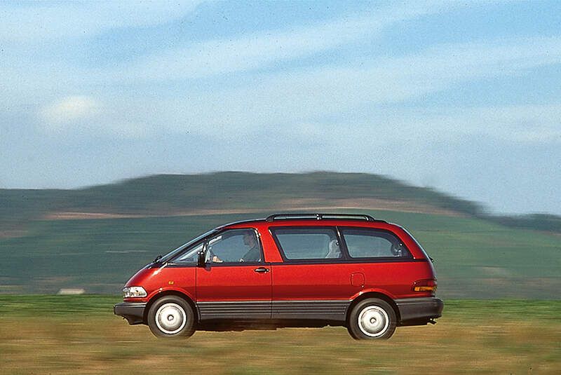 Toyota Previa, Seitenansicht