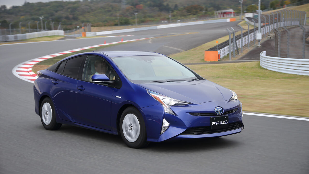 Toyota Prius Iv 16 Im Fahrbericht Technische Daten Auto Motor Und Sport