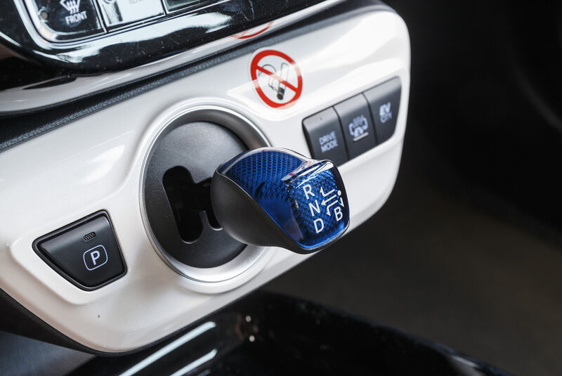 Toyota Prius Plug-in Hybrid Interieur