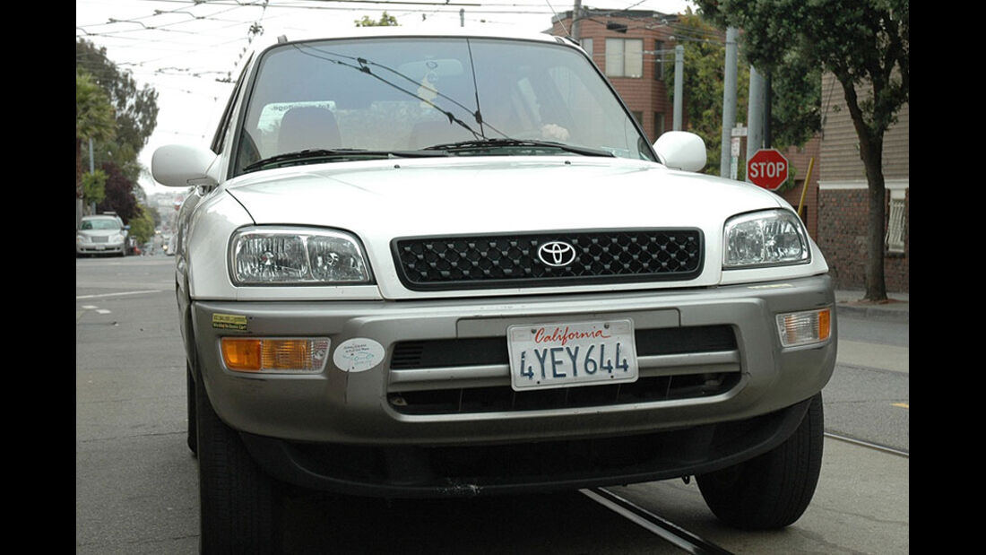 Toyota RAV4 EV Front