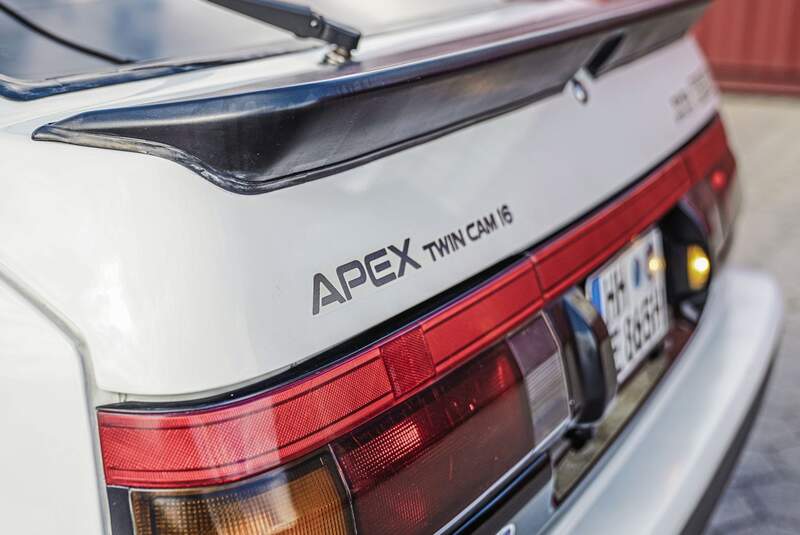 Toyota Sprinter Trueno GT-APEX, AE 86 (1986)