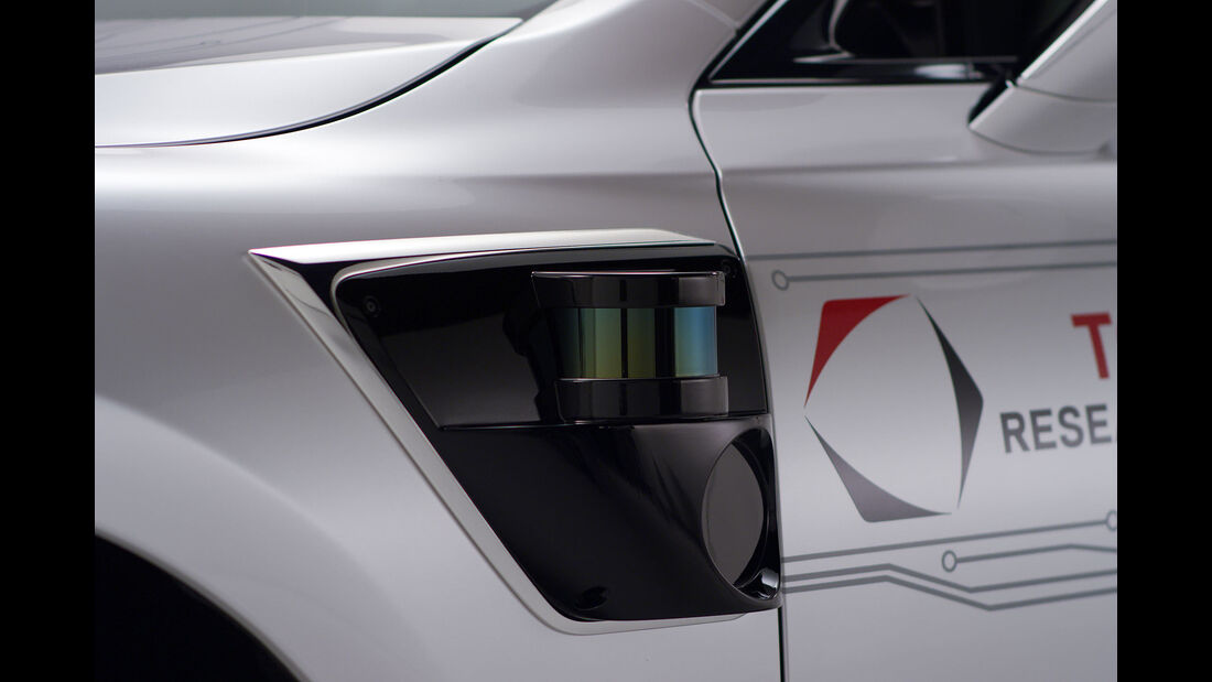 Toyota TRI-P4 Lexus LS 500h autonomes Fahren