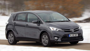 Toyota Verso 2.0 D-4D, Frontansicht