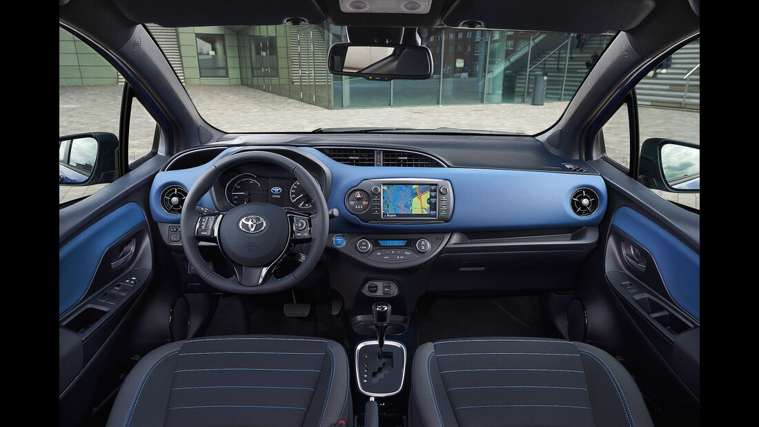 Toyota Yaris Hybrid 2017 Facelift