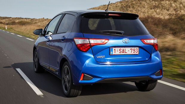 Toyota Yaris Hybrid 2017 Facelift