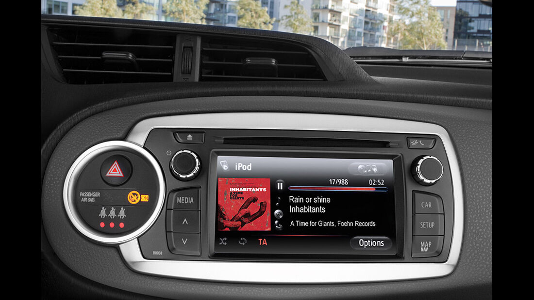 Toyota Yaris, Radio, Navigationssystem