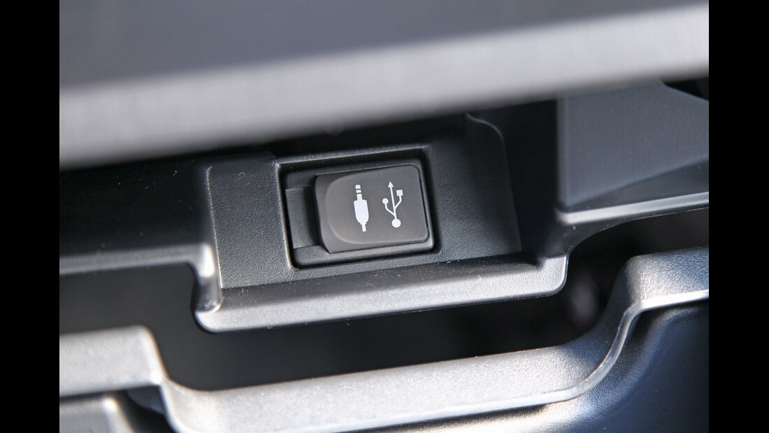 Toyota Yaris, USB-Buchse