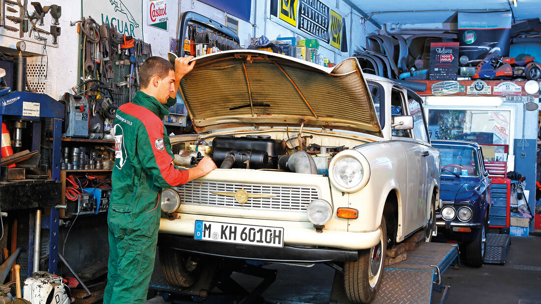 Trabant 601, Frontansicht, Hebebühne