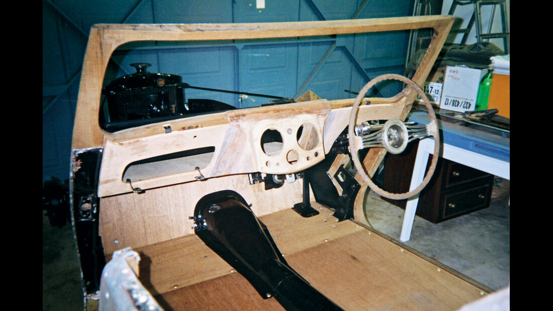 Triumph Roadster 2000, Cockpit