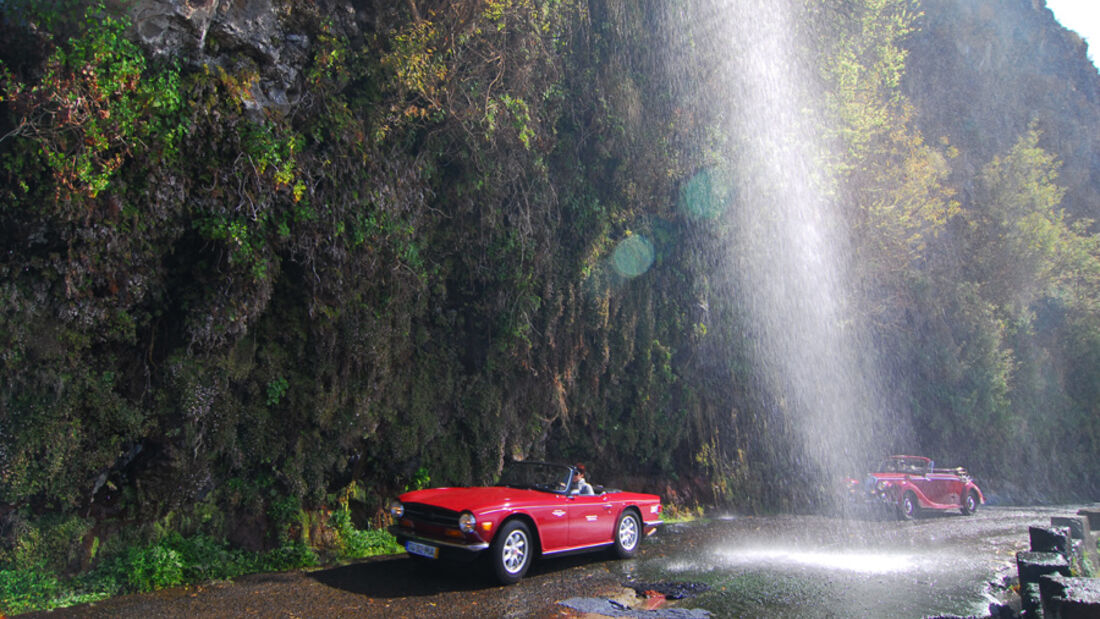 Triumph TR 6, Wasserfall