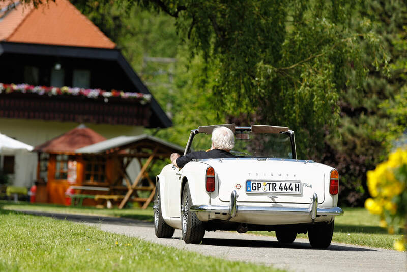 Triumph TR4, Heckansicht