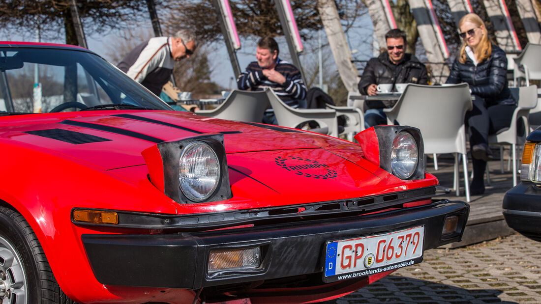 Triumph TR7 Cabrio, Klappscheinwerfer