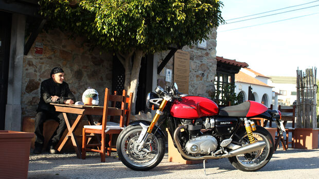 Triumph Thruxton 1200 R, Impression, Motorrad