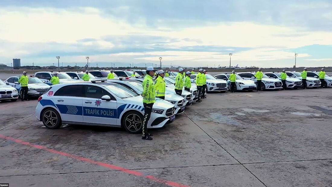 Türkische Polizeiautos