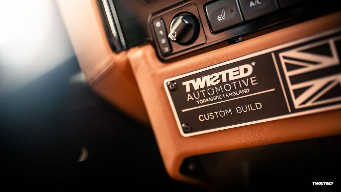 Twisted Land Rover Defender V8 Umbau