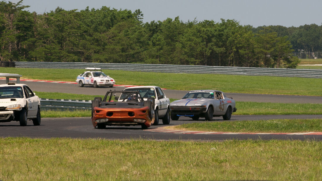 Upside Down-Camaro, Chevrolet Camaro, Ford Festiva, Speedycop