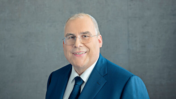 Uwe Dieter Grebe Executive Vice President AVL 
