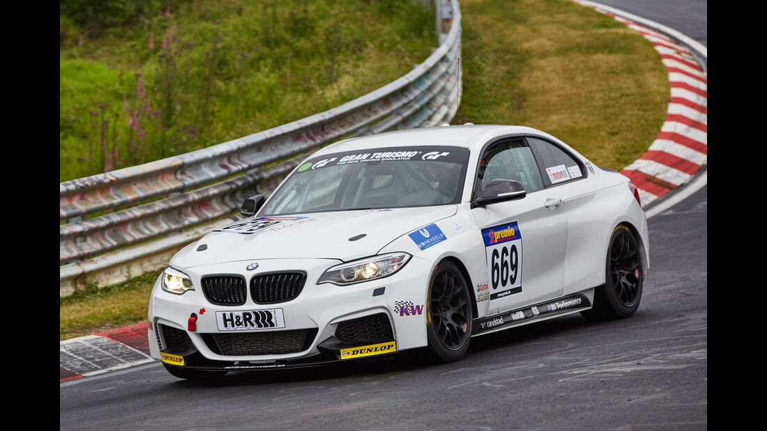 VLN 2015 - Nürburgring - BMW M235i Racing - Startnummer #669 - CUP5