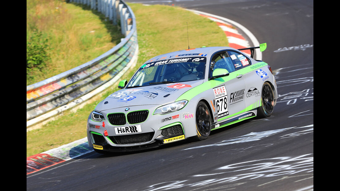 VLN - Nürburgring Nordschleife - Startnummer #678 - BMW M235i Racing Cup - FK Performance Gbr - CUP5