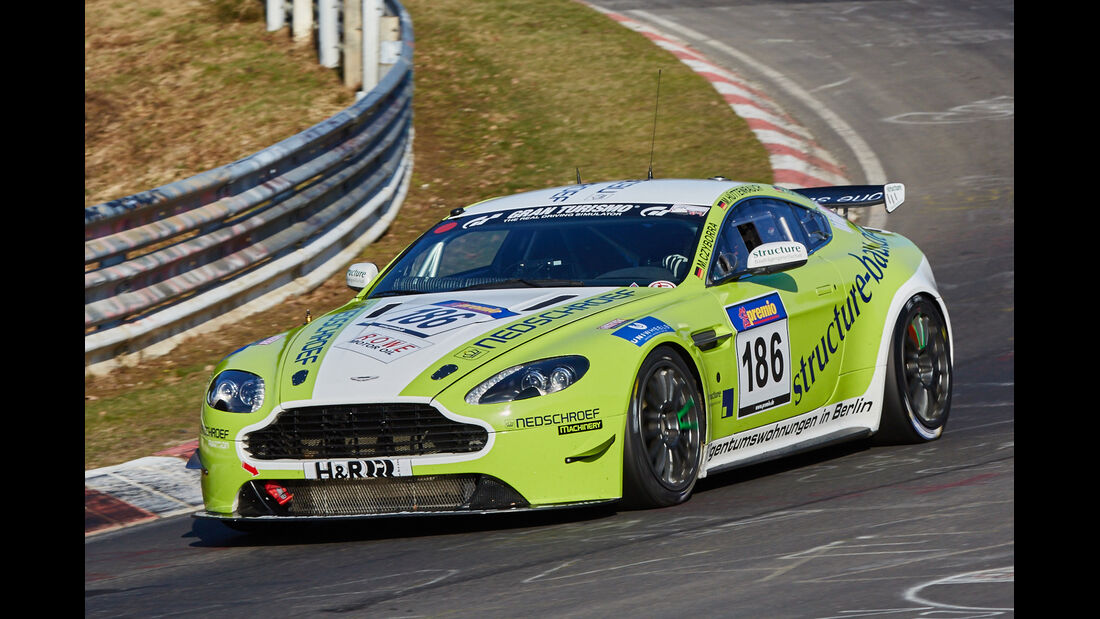 VLN2015-Nürburgring-Aston Martin Vantage V8 GT4-Startnummer #186-SP10