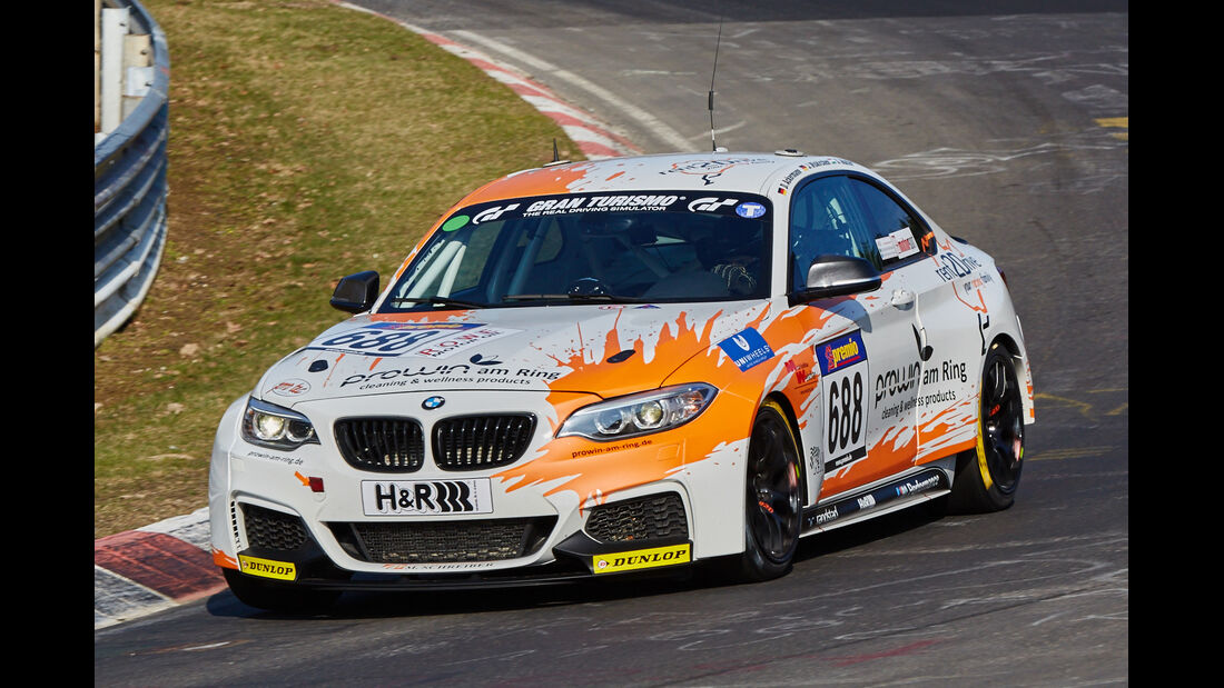 VLN2015-Nürburgring-BMW M235i Racing Cup-Startnummer #688-CUP5