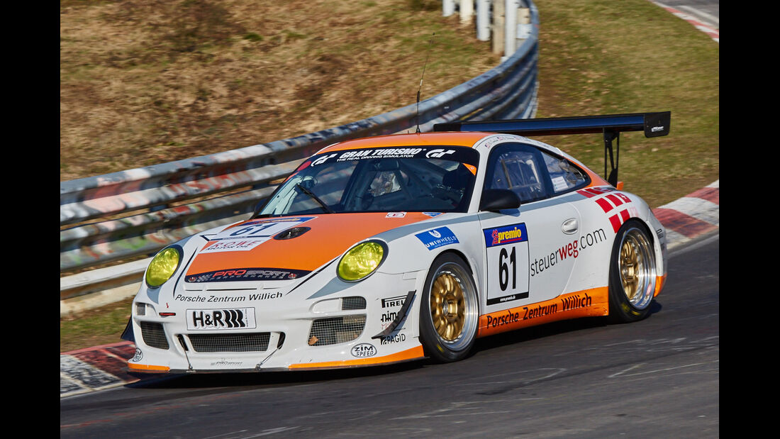VLN2015-Nürburgring-Porsche 911 Cup-Startnummer #61-SP7