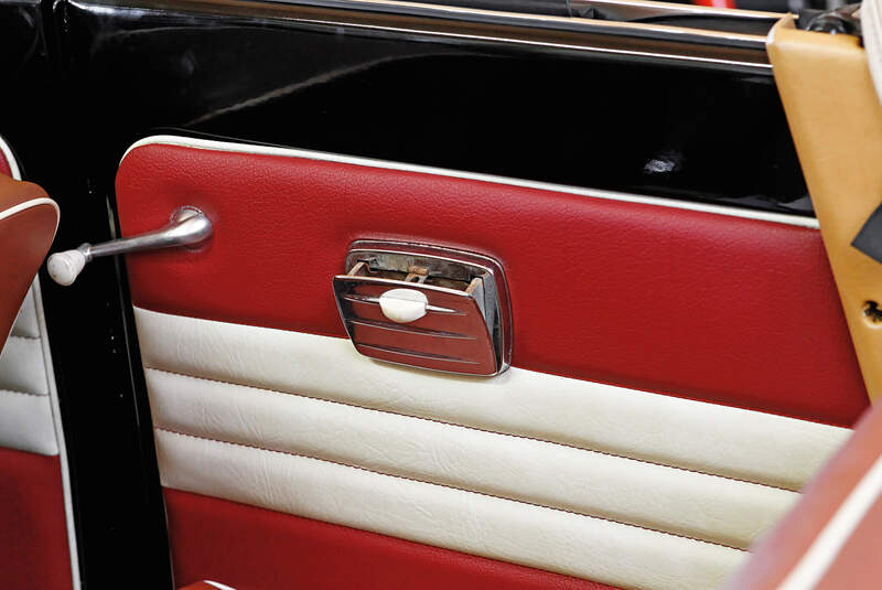VW 1200 Cabrio, Innenverkleidung, Tür