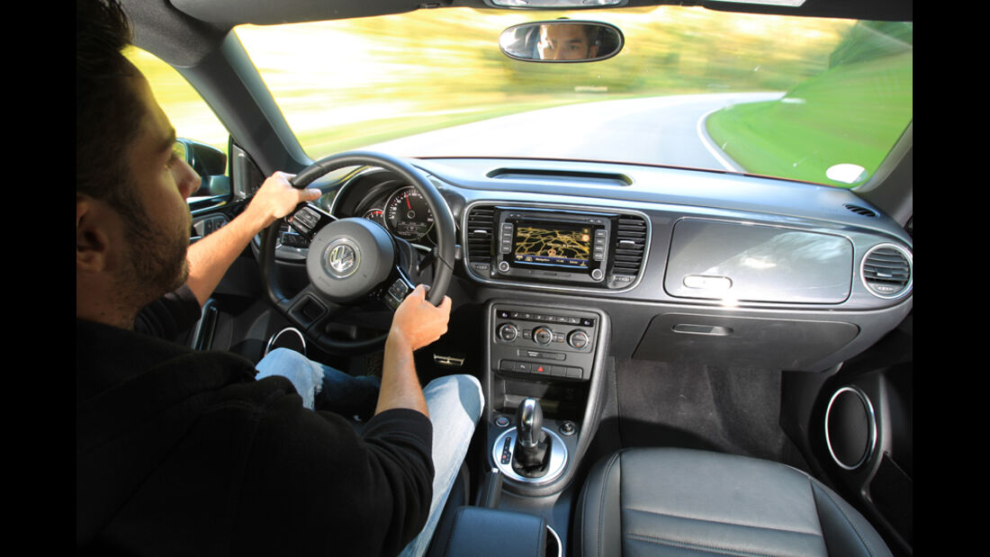 VW Beetle 2.0 TSI, Cockpit