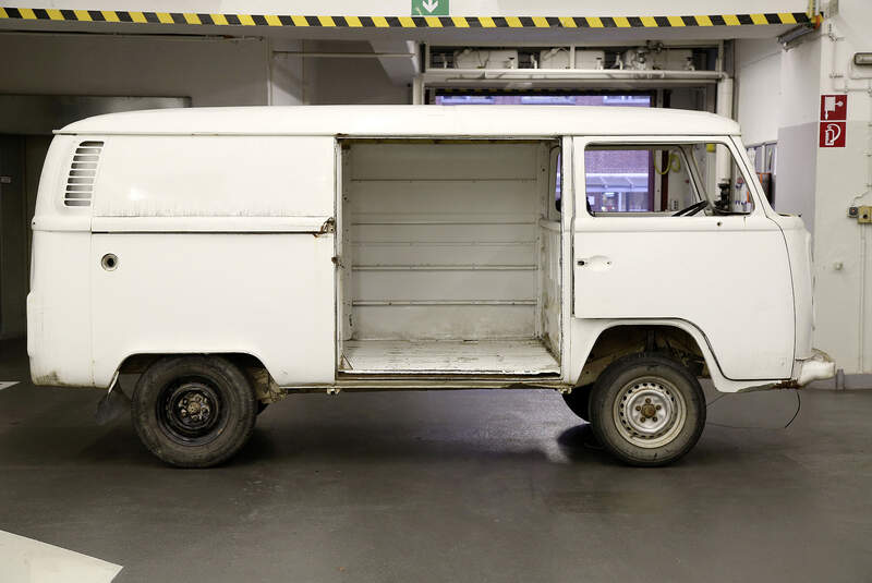 VW Bulli T2b Currywurst-Wagen, Kunst