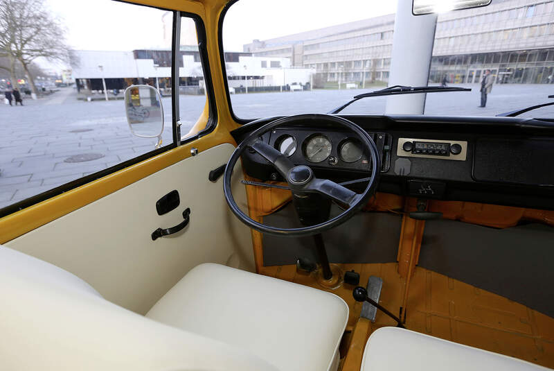 VW Bulli T2b Currywurst-Wagen, Kunst